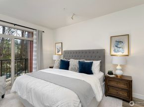 15730 116th Avenue NE 107, Bothell WA 98011