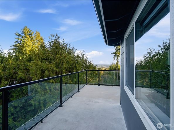 5175 NW El Camino Boulevard, Bremerton WA 98312