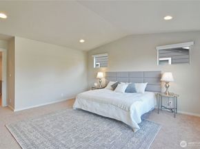 218 SW 96th Lane, Seattle WA 98106