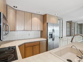3717 Beach Drive SW 214, Seattle WA 98116