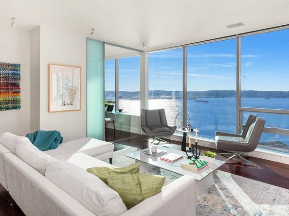 1521 2nd Avenue 2004, Seattle WA 98101