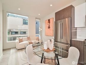 6539 4th Avenue NE B, Seattle WA 98115