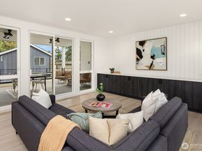 13548 39th Avenue NE, Seattle WA 98125