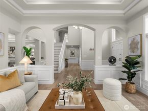 9512 213th Avenue NE, Redmond WA 98053