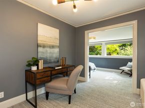 1812 10th Avenue E, Seattle WA 98102