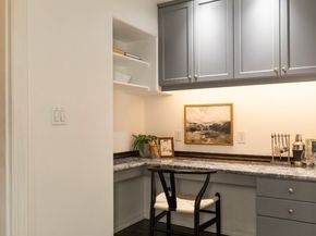 1812 10th Avenue E, Seattle WA 98102