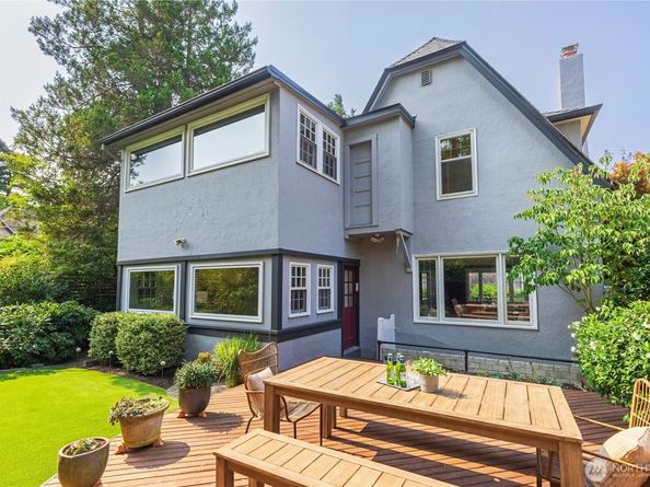 1812 10th Avenue E, Seattle WA 98102