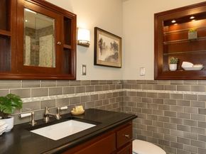 1812 10th Avenue E, Seattle WA 98102