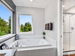 8746 NE 144th Court, Kirkland WA 98034