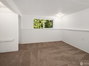895 Wildwood Boulevard SW, Issaquah WA 98027