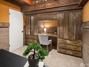 895 Wildwood Boulevard SW, Issaquah WA 98027
