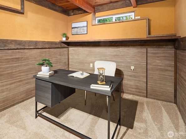 895 Wildwood Boulevard SW, Issaquah WA 98027