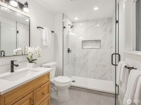 895 Wildwood Boulevard SW, Issaquah WA 98027