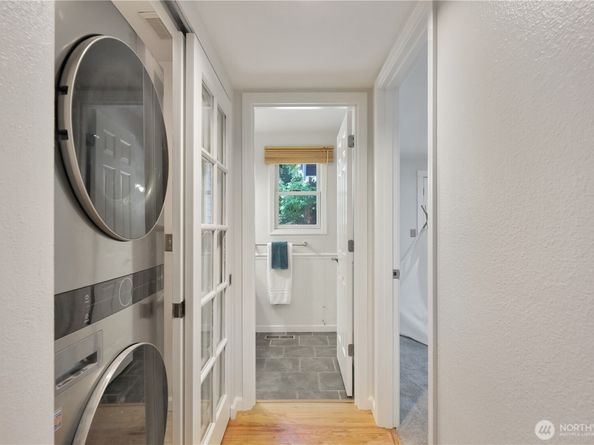 21700 SE 37th Street, Sammamish WA 98075