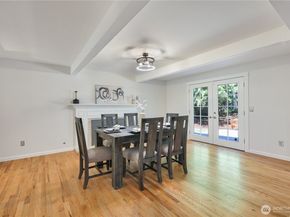 21700 SE 37th Street, Sammamish WA 98075