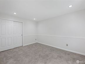 21700 SE 37th Street, Sammamish WA 98075