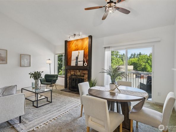14401 SE Petrovitsky Road A203, Renton WA 98058