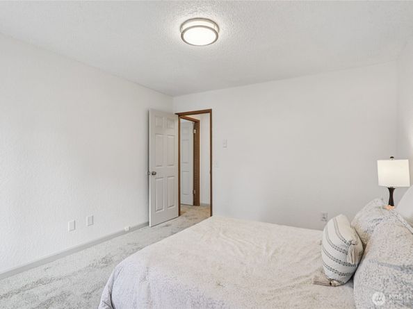 14401 SE Petrovitsky Road A203, Renton WA 98058