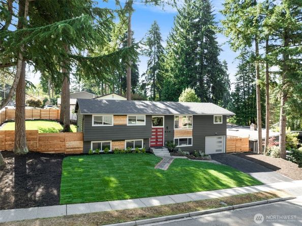 16725 NE 97th Street, Redmond WA 98052