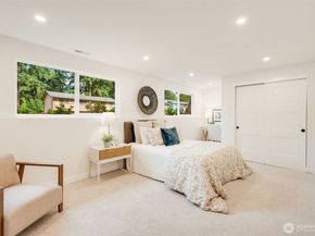 16725 NE 97th Street, Redmond WA 98052