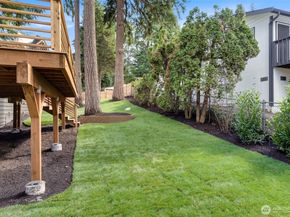16725 NE 97th Street, Redmond WA 98052
