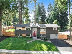 16725 NE 97th Street, Redmond WA 98052