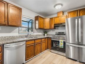 754 2nd Avenue N, Kent WA 98032