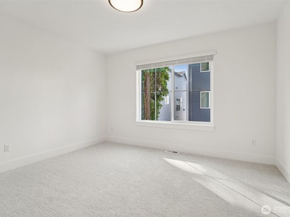 8014 222nd Street SW, Edmonds WA 98026