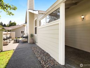 910 NW Leisure Lane, Bremerton WA 98311