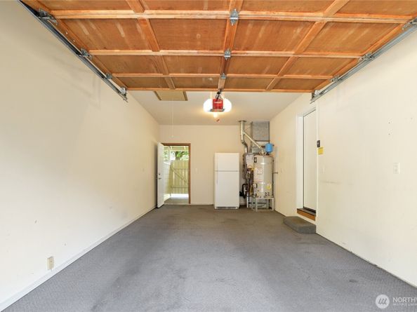 910 NW Leisure Lane, Bremerton WA 98311