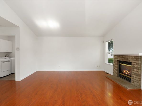 910 NW Leisure Lane, Bremerton WA 98311