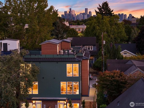 1704 B N 47th Street, Seattle WA 98103