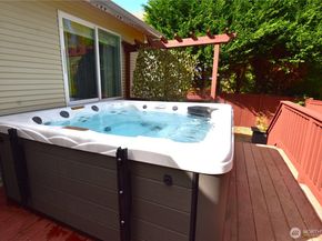 5815 8th Avenue W, Everett WA 98203