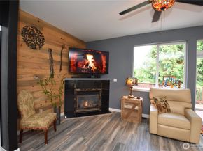 5815 8th Avenue W, Everett WA 98203