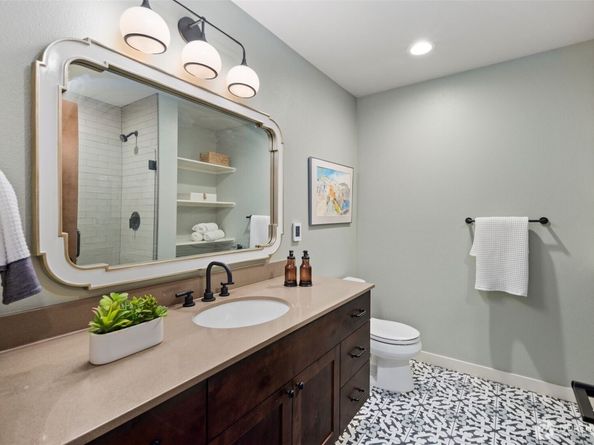 302 N 107th Street, Seattle WA 98133