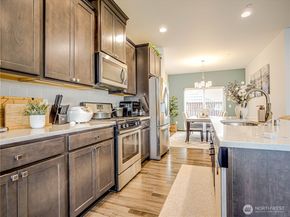 2704 S 120th Place, SeaTac WA 98168