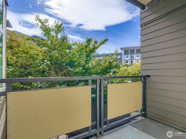 5440 Leary Avenue NW 332, Seattle WA 98107