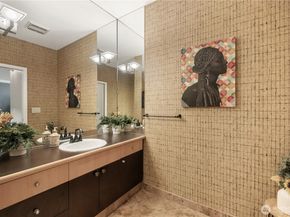 2414 1st Avenue 525, Seattle WA 98121