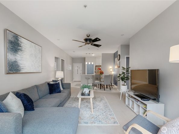2414 1st Avenue 525, Seattle WA 98121