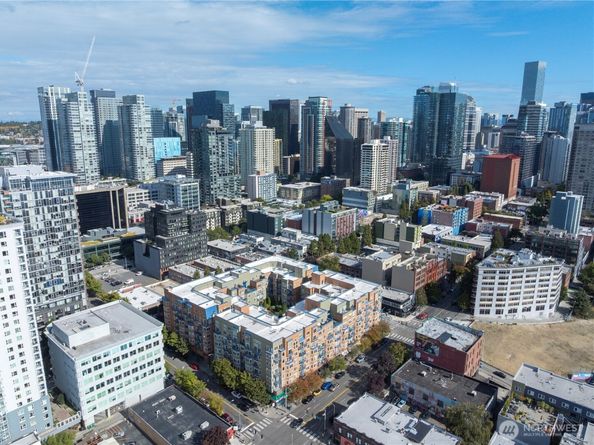 2414 1st Avenue 525, Seattle WA 98121