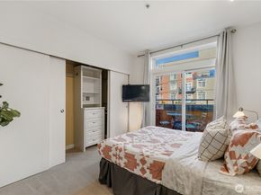 2414 1st Avenue 525, Seattle WA 98121