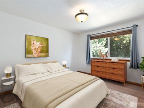 22006 120th Place SE, Kent WA 98031