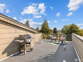 10503 Evanston Avenue N A, Seattle WA 98133