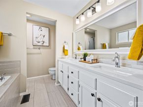 13830 66th Avenue SE, Snohomish WA 98296