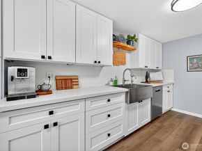 1020 5th Avenue S 2, Edmonds WA 98020