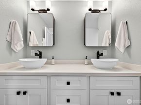 1020 5th Avenue S 2, Edmonds WA 98020