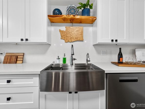 1020 5th Avenue S 2, Edmonds WA 98020