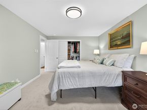 1020 5th Avenue S 2, Edmonds WA 98020