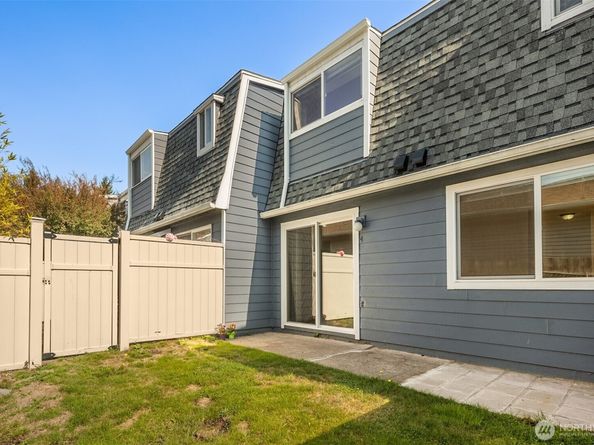 1421 W Casino Road A4, Everett WA 98204