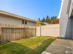 1421 W Casino Road A4, Everett WA 98204